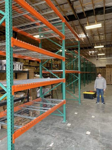 6 Signs It’s Time to Replace Your Pallet Racks